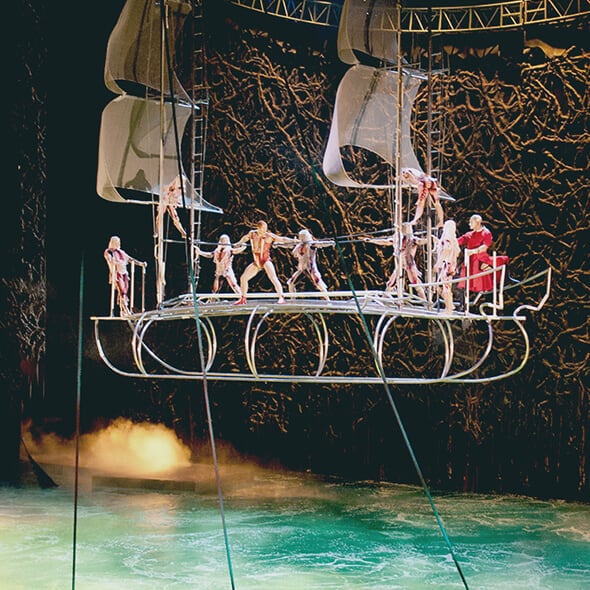 The Aerial acrobatic Bateau act from "O"