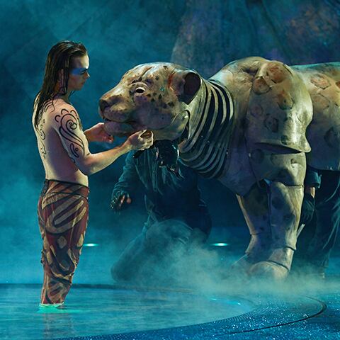 Un animal surréaliste que l'on peut voir dans le spectacle LUZIA