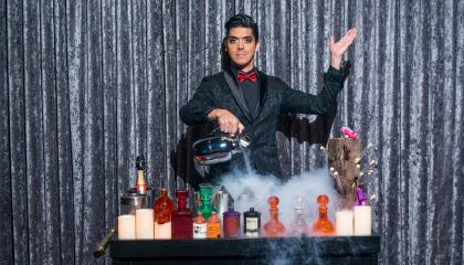 Cocktail bar from the show JOYÀ