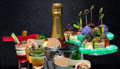 Drinks and Tapas of the VIP experience from JOYÀ