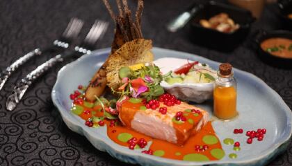 Fish meal from JOYÀ dinner show