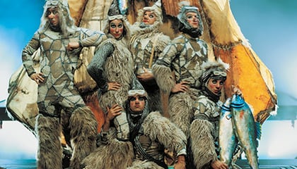 Mountain Tribe du spectacle KÀ du Cirque du Soleil