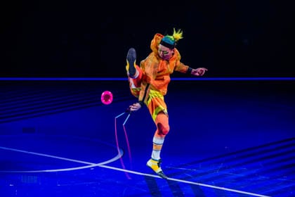 Photo Messi10 - Cirque du Soleil